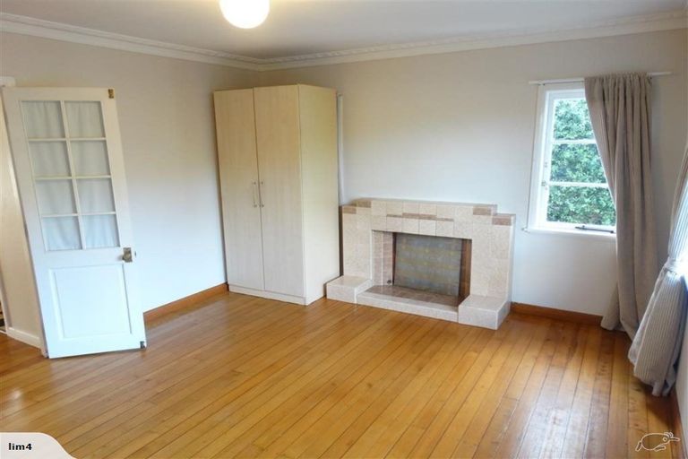 Photo of property in 39 Pleasant Road, Glen Eden, Auckland, 0602