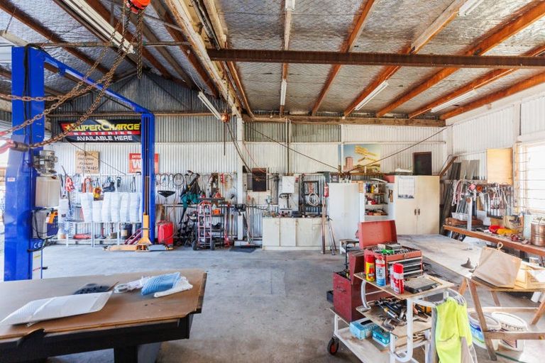 Photo of property in 62 Nga Tawa Road, Marton, 4787