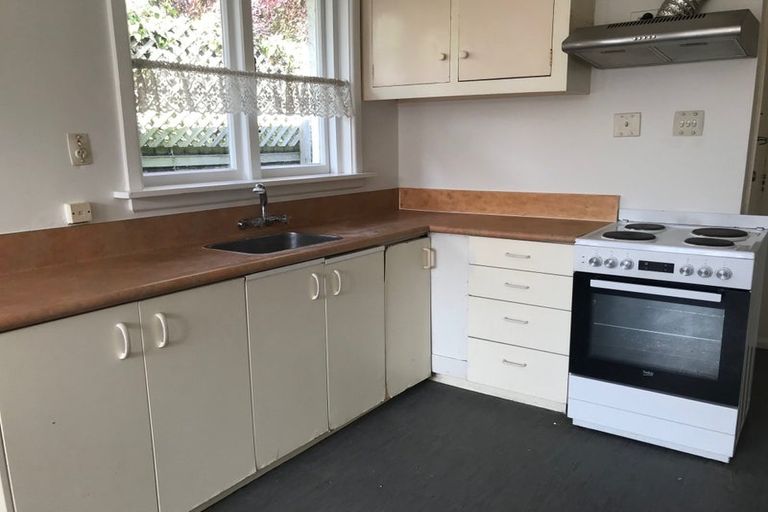 Photo of property in 2/42 Flower Street, Bryndwr, Christchurch, 8053