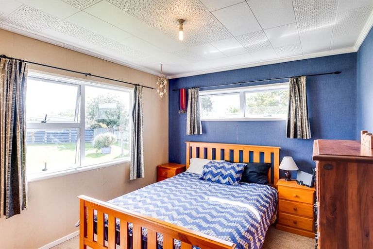 Photo of property in 15 Shearer Place, Pirimai, Napier, 4112