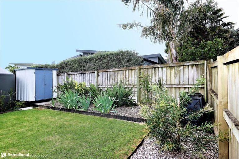 Photo of property in 44 Dolphin Drive, Whiritoa, Whangamata, 3691