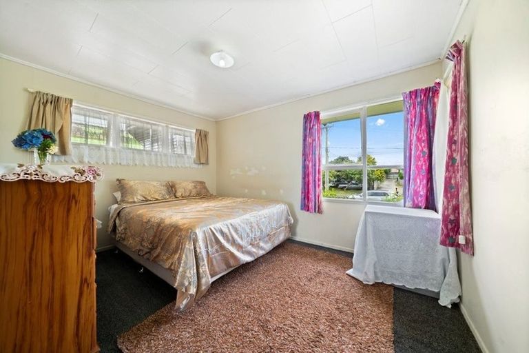 Photo of property in 31 Mervan Street, Mangere East, Auckland, 2024