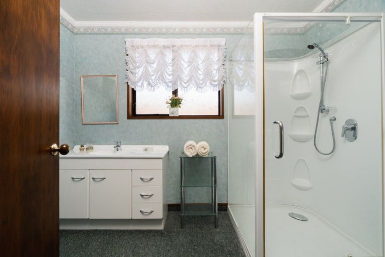 Photo of property in 53b Rutherford Street, Caversham, Dunedin, 9012