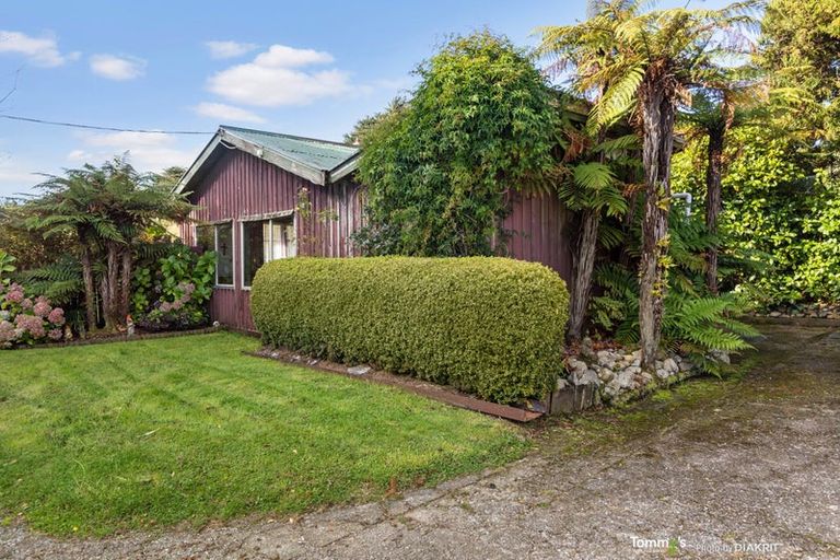 Photo of property in 1458b State Highway 2, Kaitoke, Upper Hutt, 5018