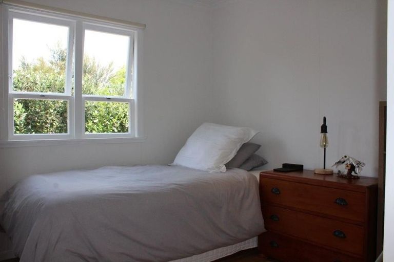 Photo of property in 211 Patons Rock Road, Patons Rock, Takaka, 7182