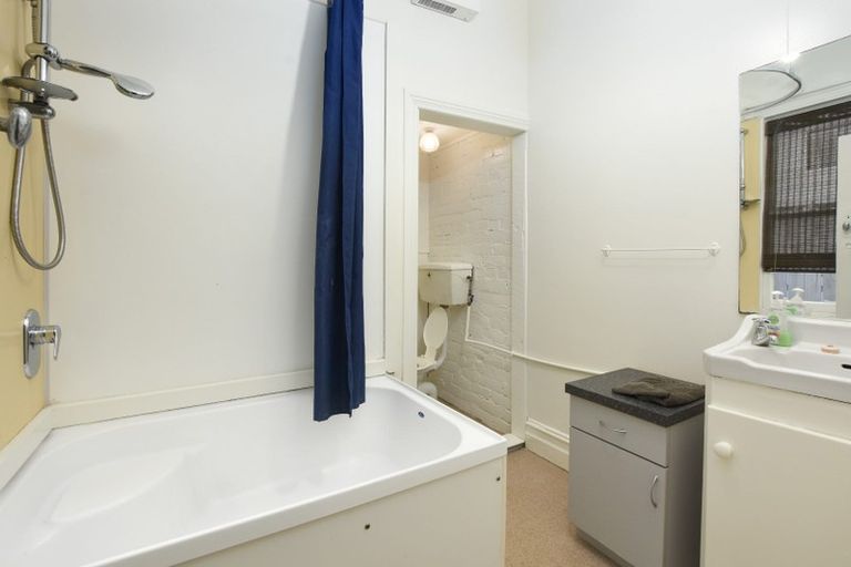 Photo of property in 185 Carroll Street, Dunedin Central, Dunedin, 9016