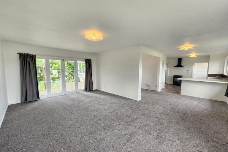 Photo of property in 11 Eastburn Street, Papakura, 2110