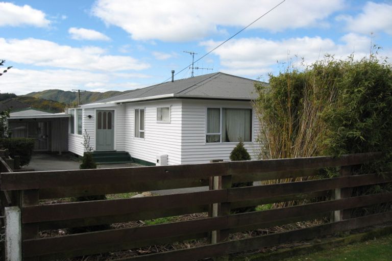 Photo of property in 30 Karaka Street, Wainuiomata, Lower Hutt, 5014