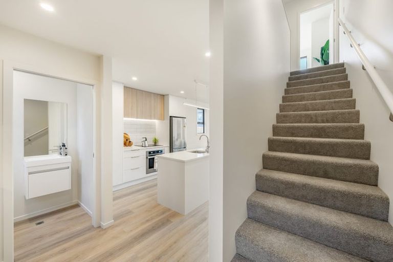 Photo of property in 1/90 Oxford Terrace, Epuni, Lower Hutt, 5011