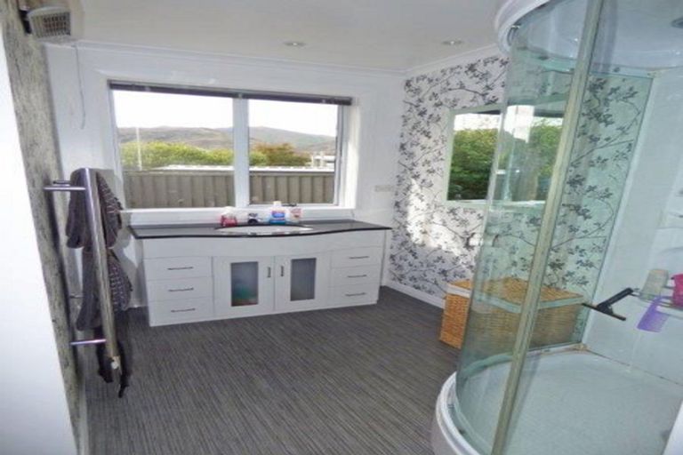 Photo of property in 104 Inniscort Street, Cromwell, 9310