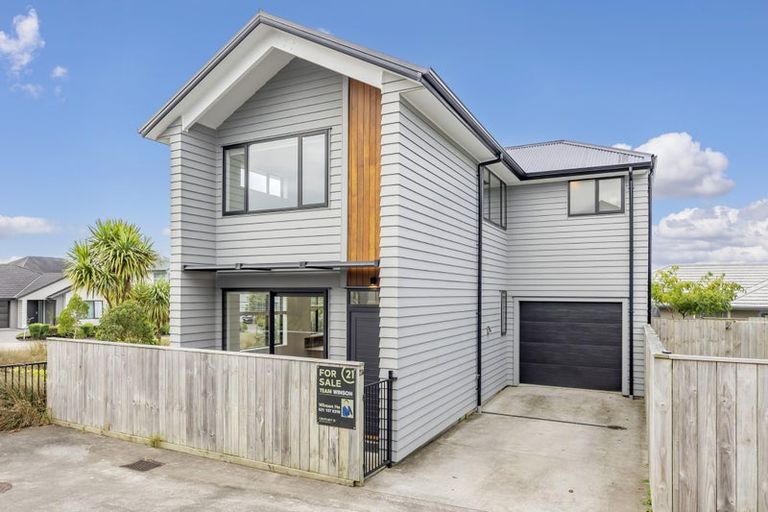 Photo of property in 23a Nellie Drive, Kumeu, 0810