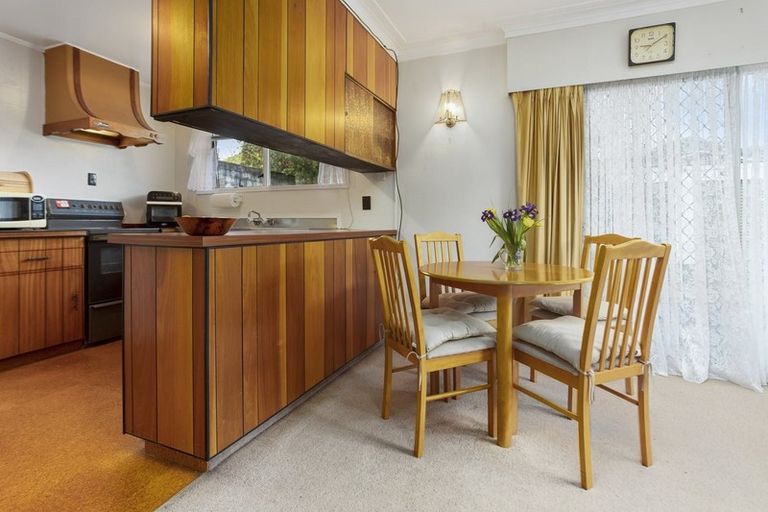 Photo of property in 2/84 Coronation Road, Mangere Bridge, Auckland, 2022