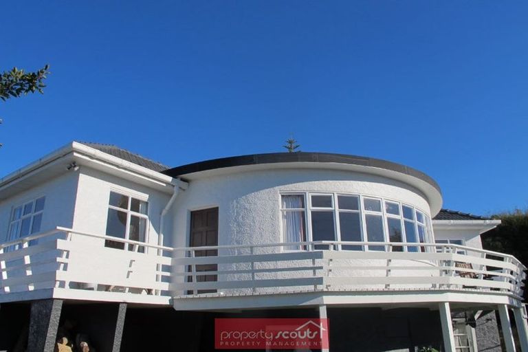 Photo of property in 18 Earls Road, Saint Clair, Dunedin, 9012