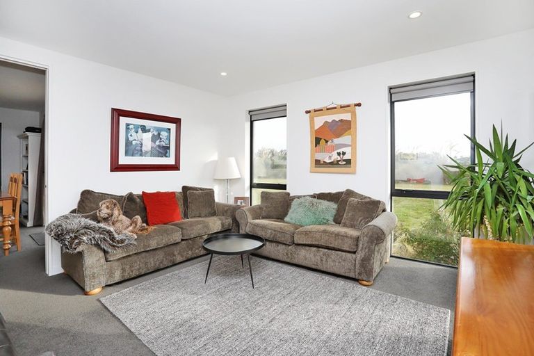 Photo of property in 81 Watt Road, Otatara, Invercargill, 9879