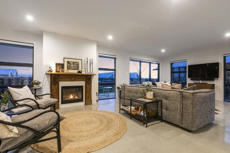 Photo of property in 21 Blacklock Road, Pyes Pa, Tauranga, 3112