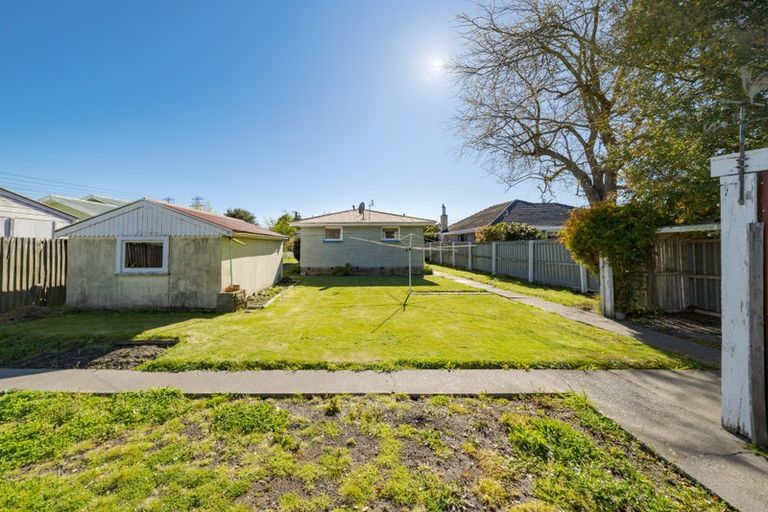 Photo of property in 25 Cranbrook Avenue, Burnside, Christchurch, 8053