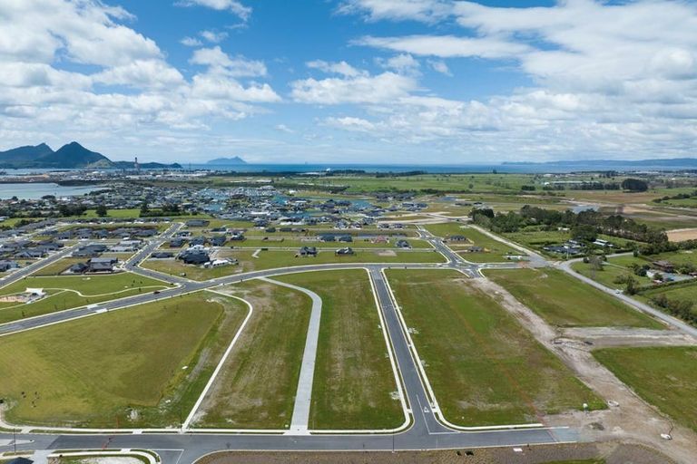 Photo of property in 59 Kitemaunga Avenue, One Tree Point, 0118