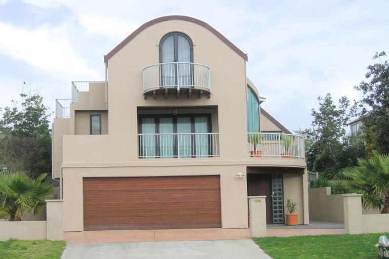 Photo of property in 104 Oceanbeach Road, Mount Maunganui, 3116