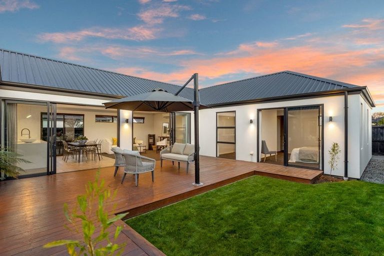 Photo of property in 4 Mckerrow Street, Marshland, Christchurch, 8083