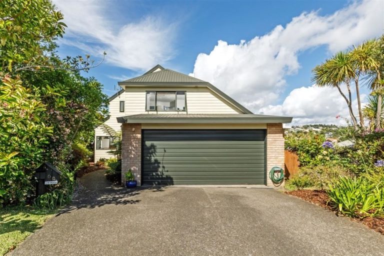 Photo of property in 60 Danbury Drive, Torbay, Auckland, 0630