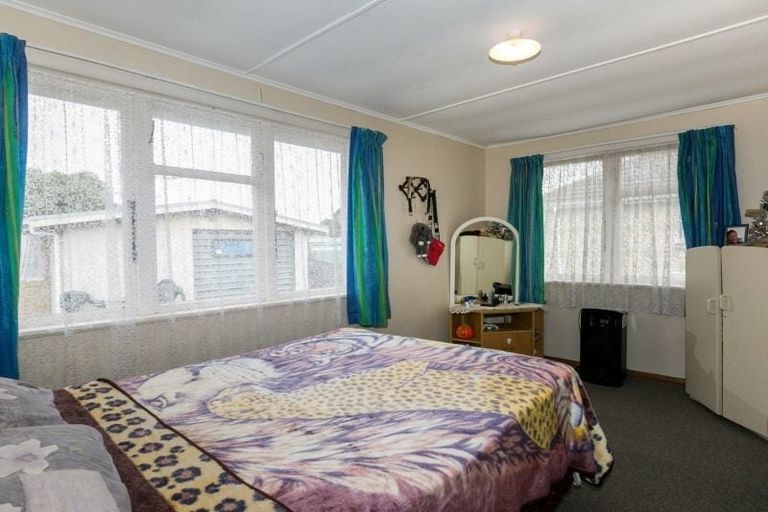 Photo of property in 12 Bisson Place, Maraenui, Napier, 4110