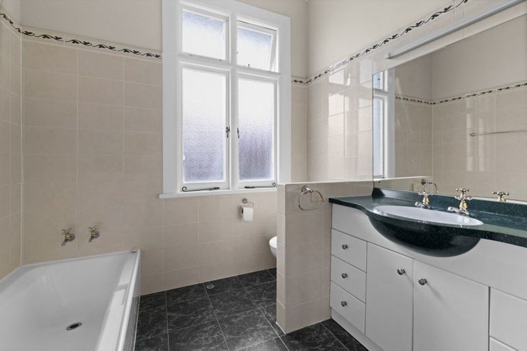 Photo of property in 89 Georges Drive, Napier South, Napier, 4110