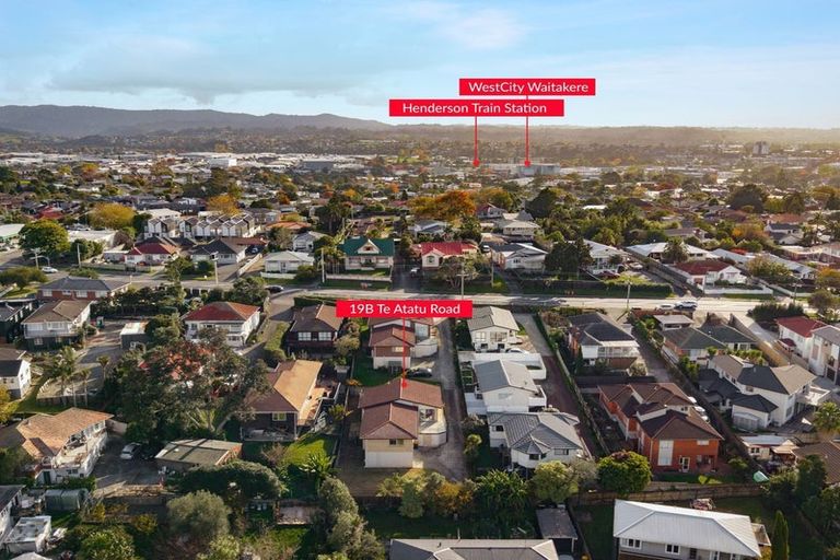 Photo of property in 19b Te Atatu Road, Te Atatu South, Auckland, 0610