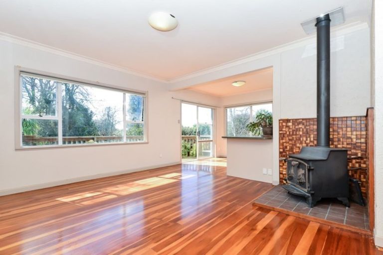 Photo of property in 3 Corbett Avenue, Hillcrest, Hamilton, 3216
