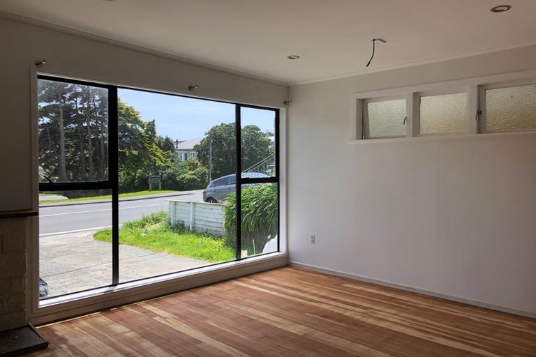 Photo of property in 53 Fraser Avenue, Johnsonville, Wellington, 6037