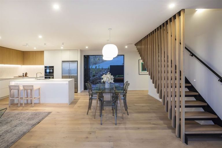 Photo of property in 9 Loader Lane, Clifton, Christchurch, 8081