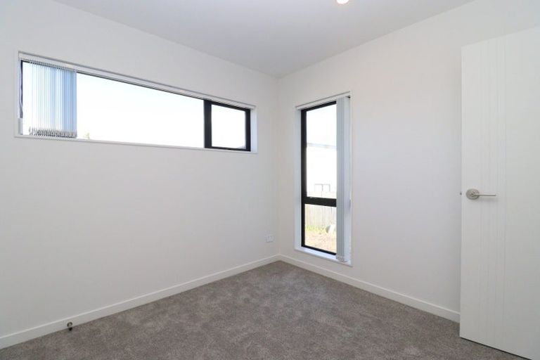 Photo of property in 45 Observation Green, Hobsonville, Auckland, 0616