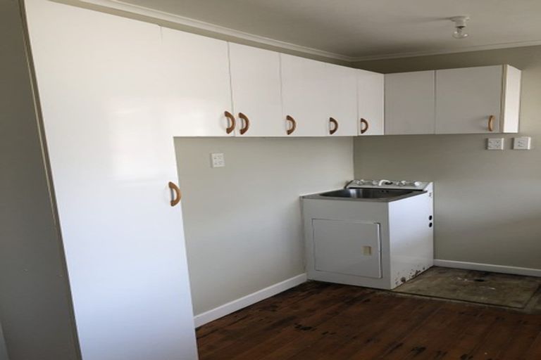 Photo of property in 9 Greers Road, Weymouth, Auckland, 2103