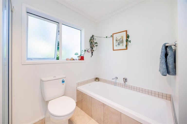 Photo of property in 10a Shelton Place, Marton, 4710