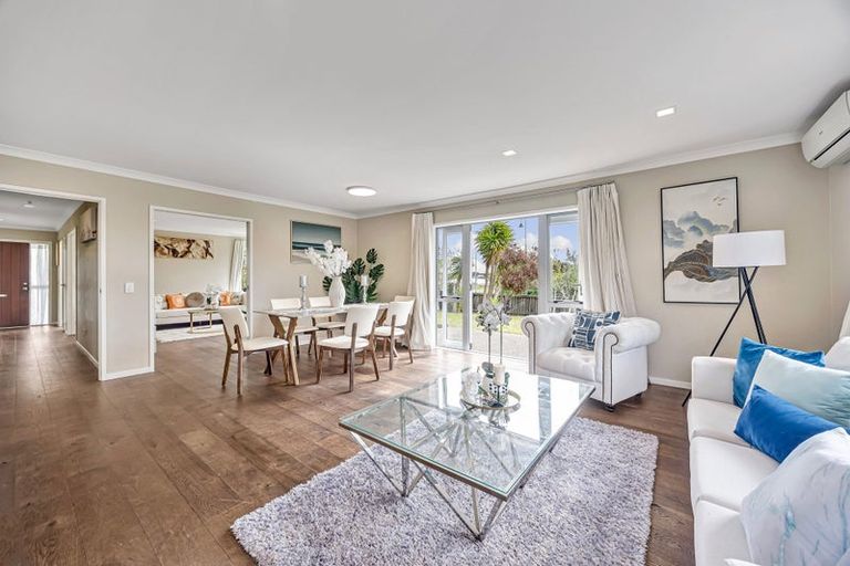 Photo of property in 8 Baverstock Road, Flat Bush, Auckland, 2016