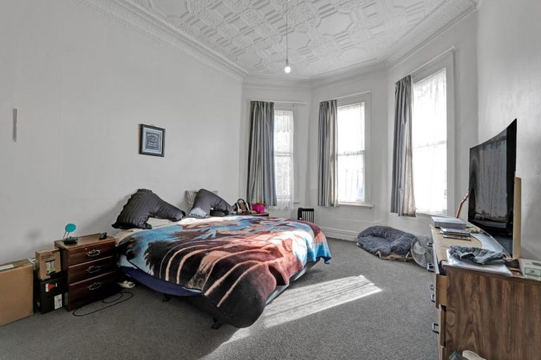 Photo of property in 30 Cambria Street, Hawera, 4610