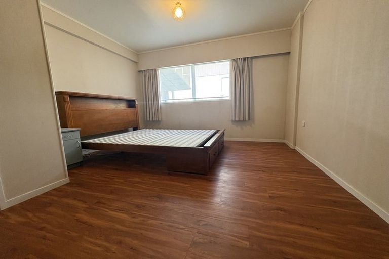 Photo of property in 1 Finchley Road, Torbay, Auckland, 0632