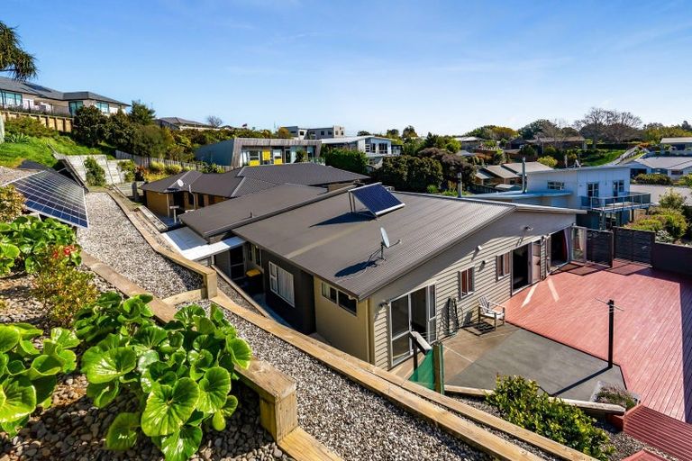 Photo of property in 14d Maple Crescent, Whalers Gate, New Plymouth, 4310