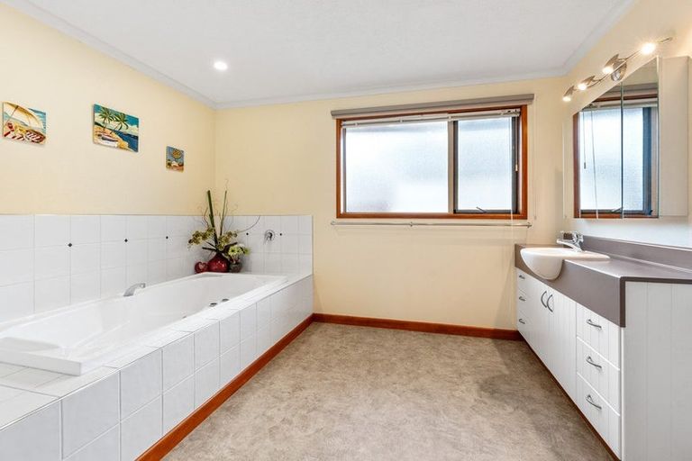 Photo of property in 15 Fenty Place, Mosgiel, 9024