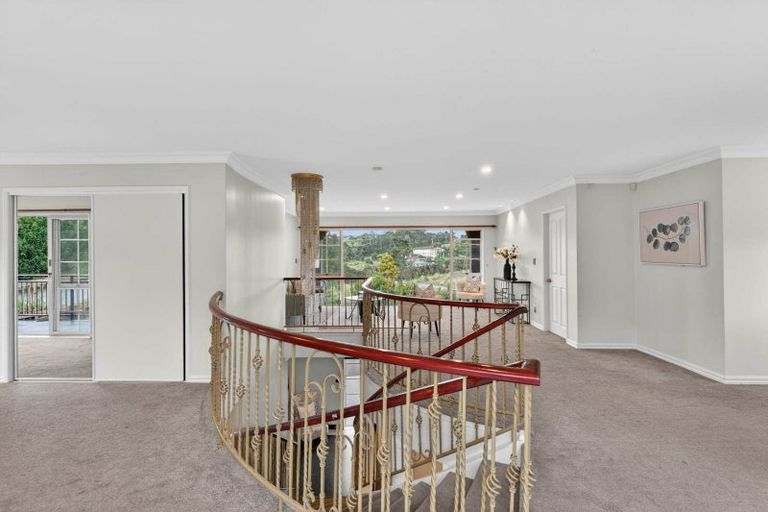 Photo of property in 38c Wicklam Lane, Greenhithe, Auckland, 0632