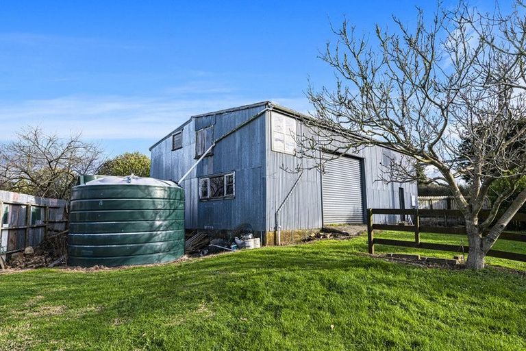 Photo of property in 44 Waipapa Road, Matarau, Whangarei, 0176
