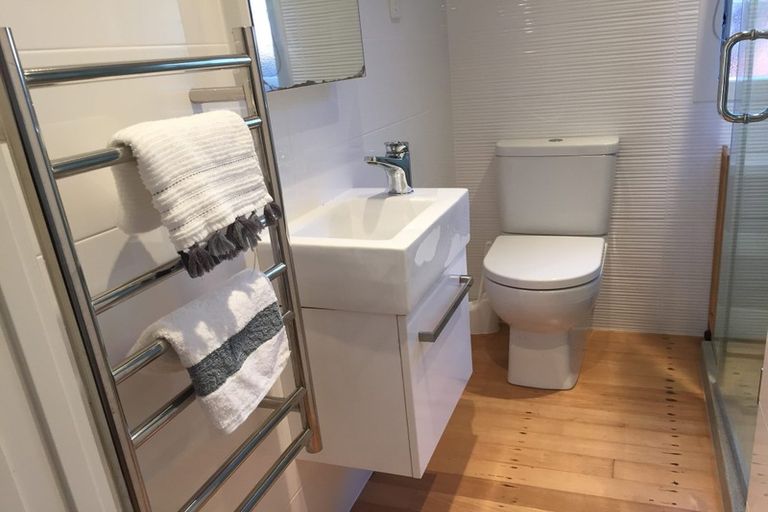 Photo of property in 3/20 Saltburn Road, Milford, Auckland, 0620