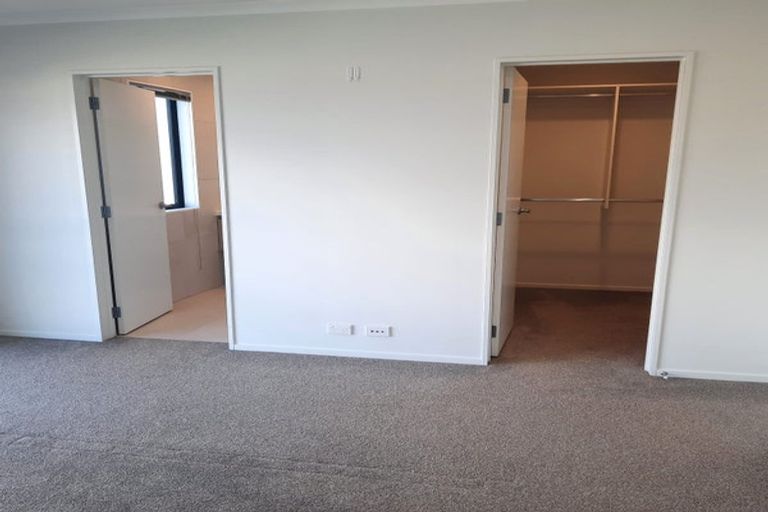 Photo of property in 22 Matairangi Avenue, Totara Heights, Auckland, 2105