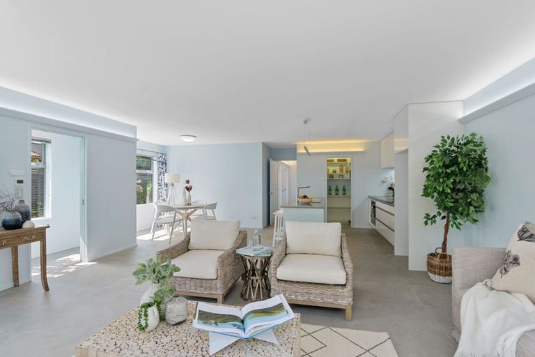 Photo of property in 1/64 Hewitts Road, Merivale, Christchurch, 8014