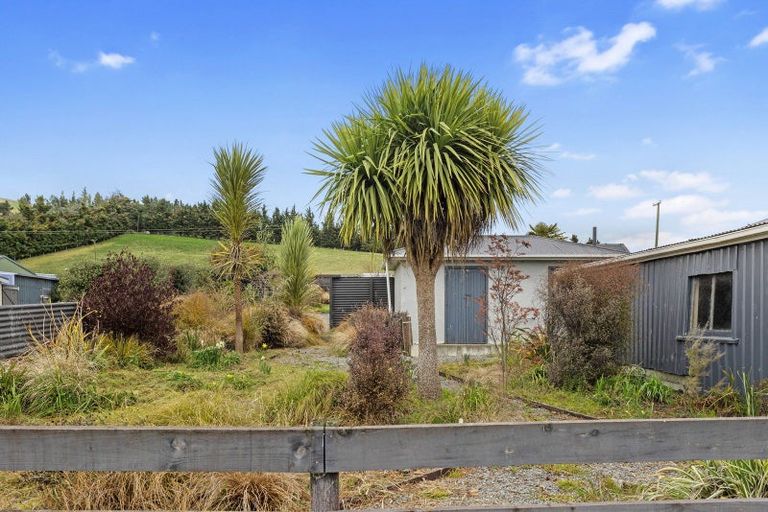 Photo of property in 9a Allan Street, Waikari, 7420