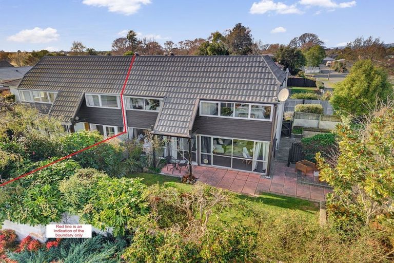 Photo of property in 1 Quinton Place, Bishopdale, Christchurch, 8053