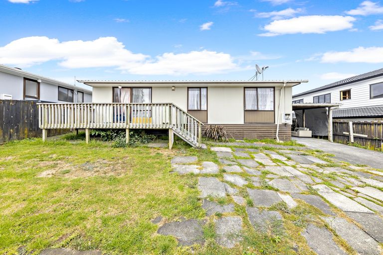 Photo of property in 1/62 Othello Drive, Clover Park, Auckland, 2023