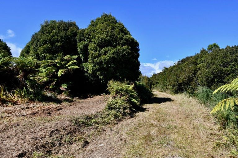 Photo of property in 37 South Terrace Road, Karamea, 7893