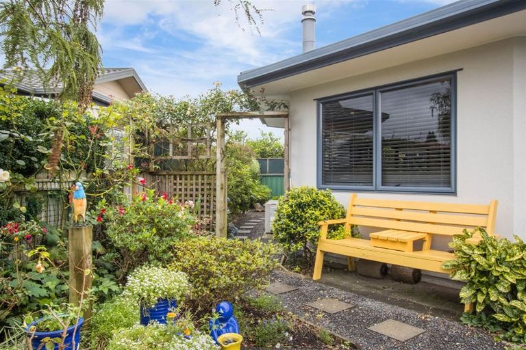 Photo of property in 10 Donegal Place, Katikati, 3129