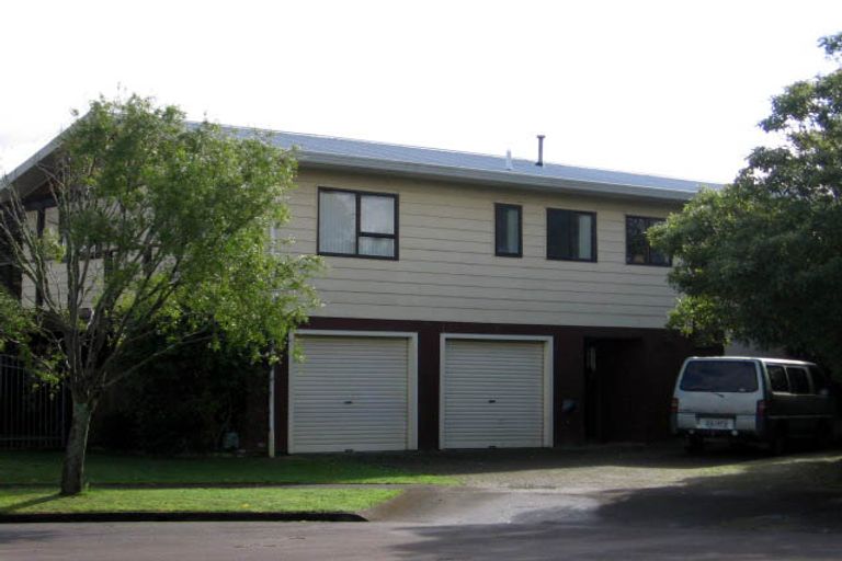 Photo of property in 3 Paul Place, Awapuni, Palmerston North, 4412