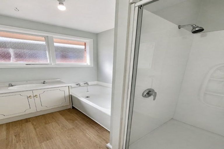 Photo of property in 90 Roberta Drive, Somerfield, Christchurch, 8024